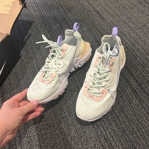 Worn a couple times, comes with box!